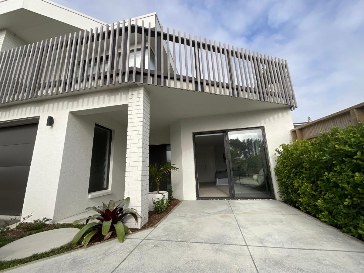 Villa Deluxe Downtown Mount Maunganui Extérieur photo