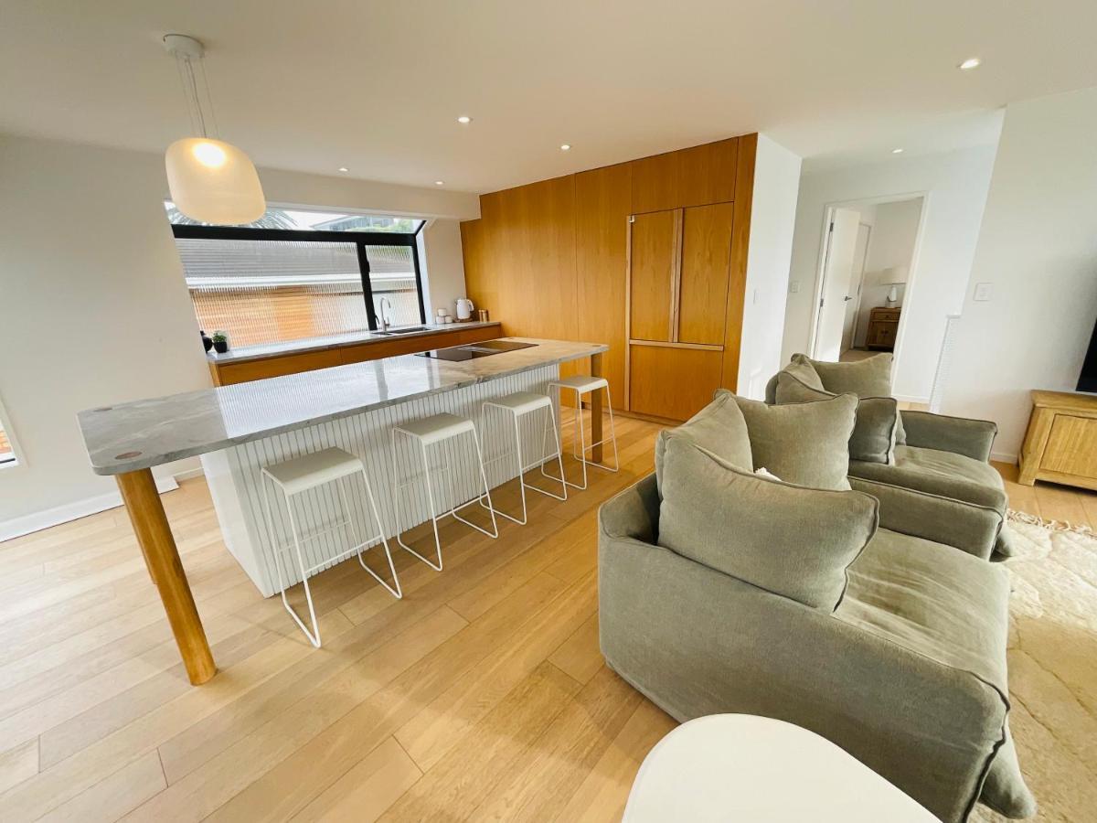 Villa Deluxe Downtown Mount Maunganui Extérieur photo