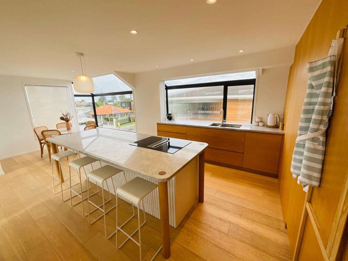 Villa Deluxe Downtown Mount Maunganui Extérieur photo