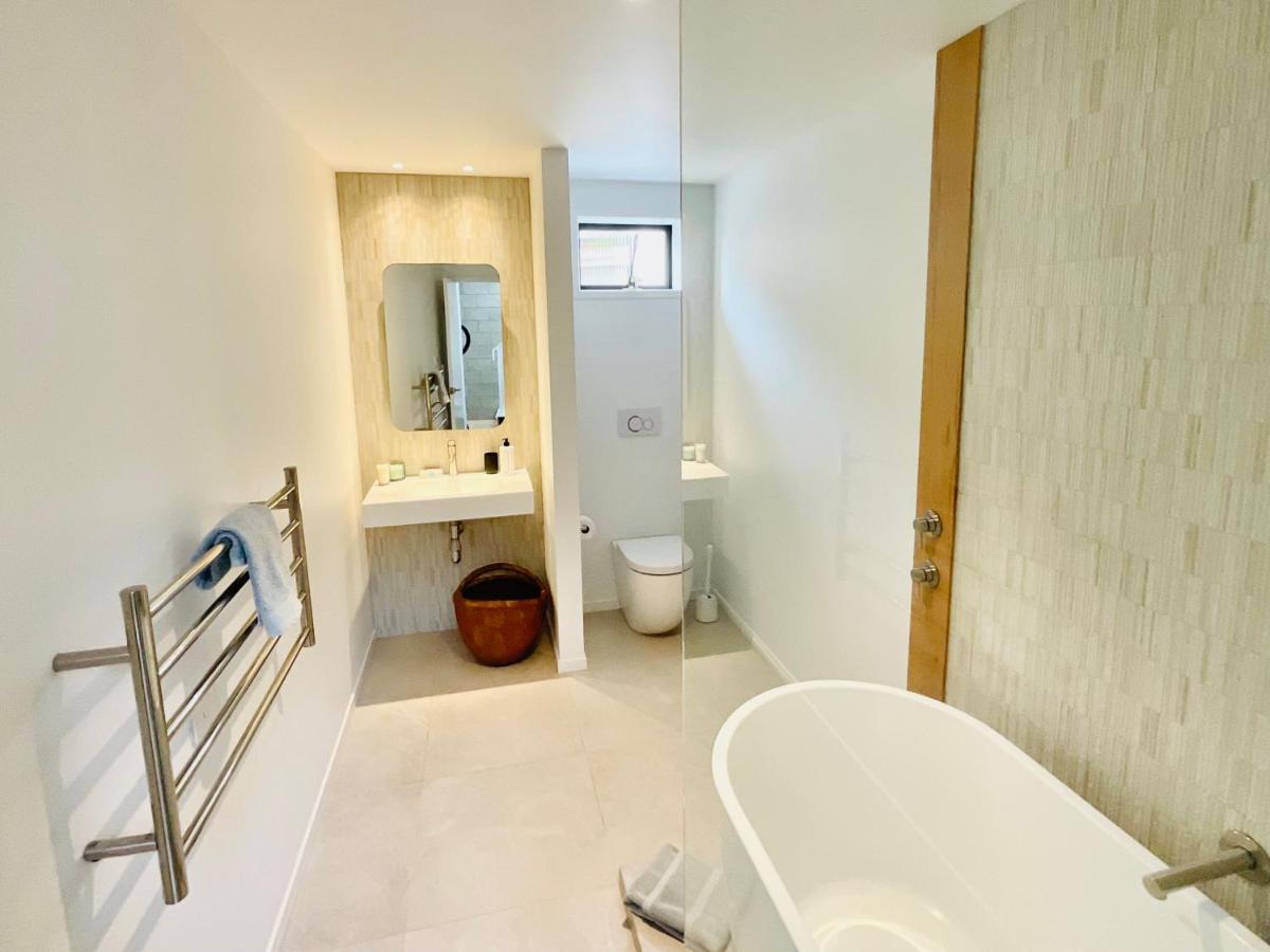 Villa Deluxe Downtown Mount Maunganui Extérieur photo